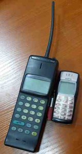 257px-Nokia_150_and_nokia_1100