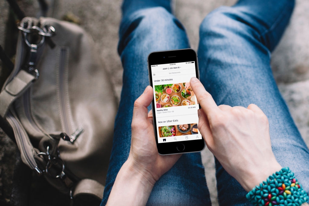 تطبيق Uber Eats