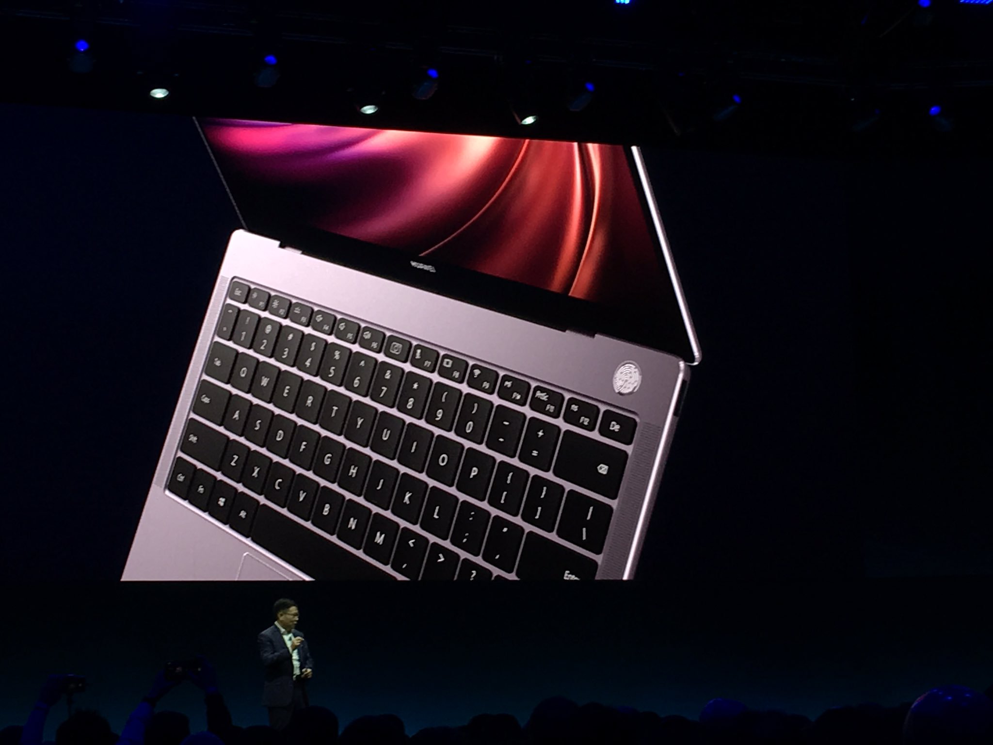 MWC19: هواوي تكشف عن MateBook X Pro جديد بقوة أداء أعلى