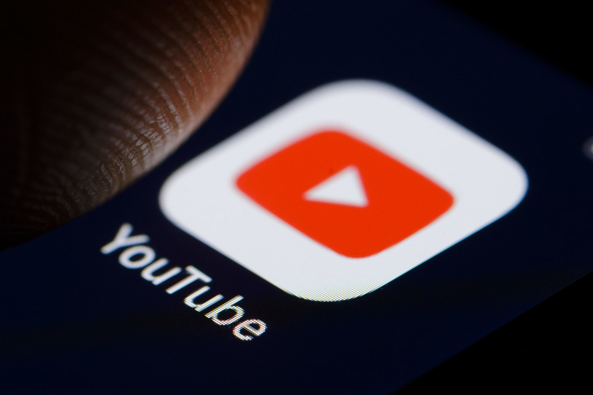 تطبيق يوتيوب يدعم الآن تصفية القنوات في الاشتراكات والمزيد - عالم التقنية