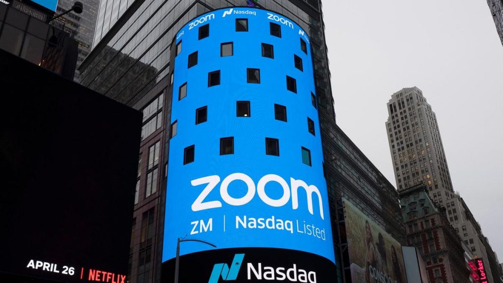 زووم تضاعف إيراداتها 4 مرات ونمو في الاشتراكات المدفوعة وكبار المشتركين - Zoom